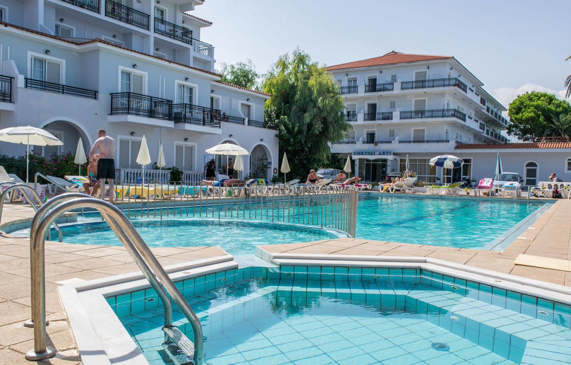 Paradise Beach Camping Платис Ялос Экстерьер фото